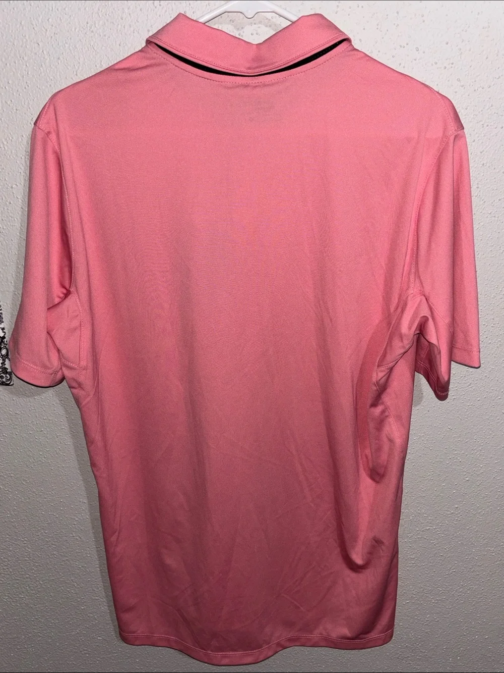 Nike Gold - Men’s standard fit Dri-FIT Polo Shirt (size Medium)